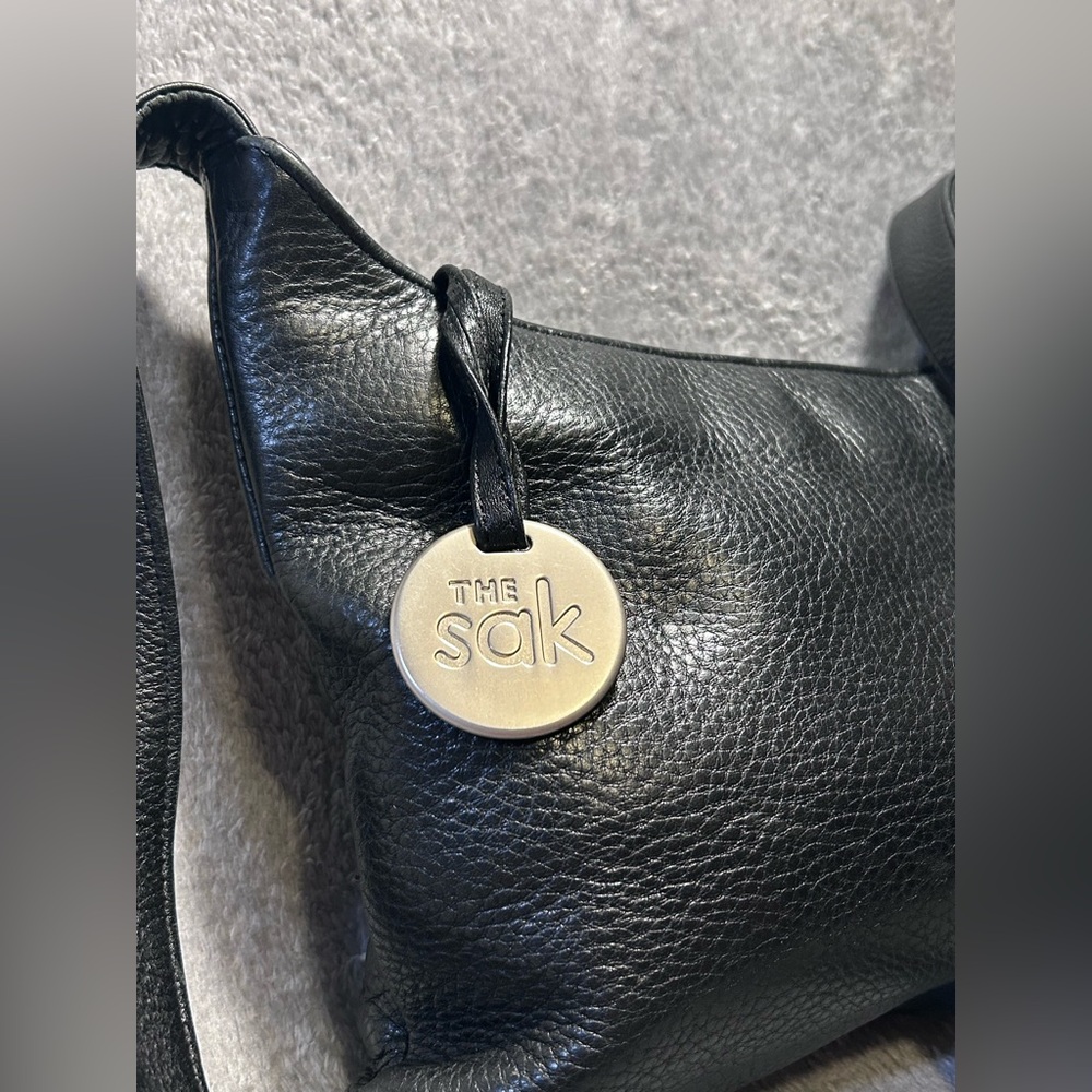 The Sak Genuine Leather Shoulder Bag - Picture 4 of 8